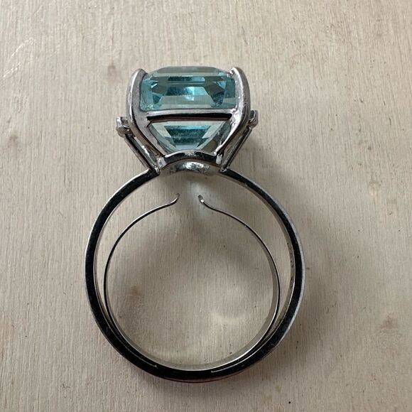 Antique Deco Period Aquamarine 18k Gold And Petite Diamond Ring - Picture 5 of 13